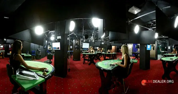 Inside Live Dealer Gaming: Canadian Regulation Transforms Play